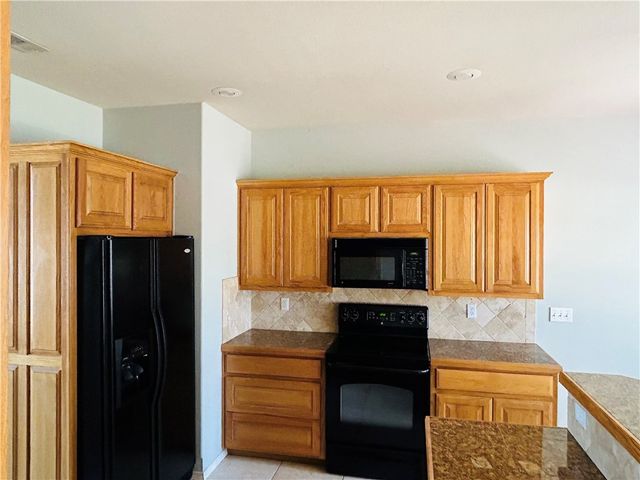 15 Mills Drive, Bella Vista, AR 72714