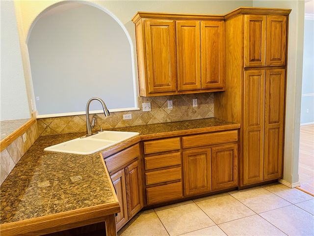 15 Mills Drive, Bella Vista, AR 72714