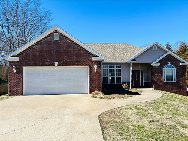 15 Mills Drive, Bella Vista, AR 72714
