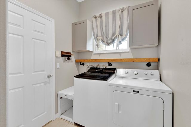 4208 BELL TOWER COURT, Belle Isle, FL 32812