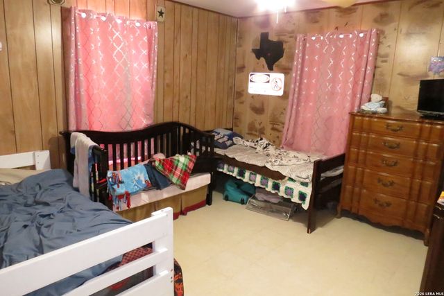 2126 CHURCH RD, Seguin, TX 78155
