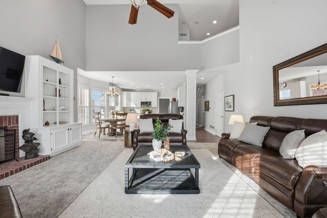 6757 Upper Brook Way, New Albany, OH 43054