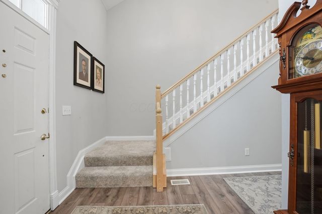 6757 Upper Brook Way, New Albany, OH 43054