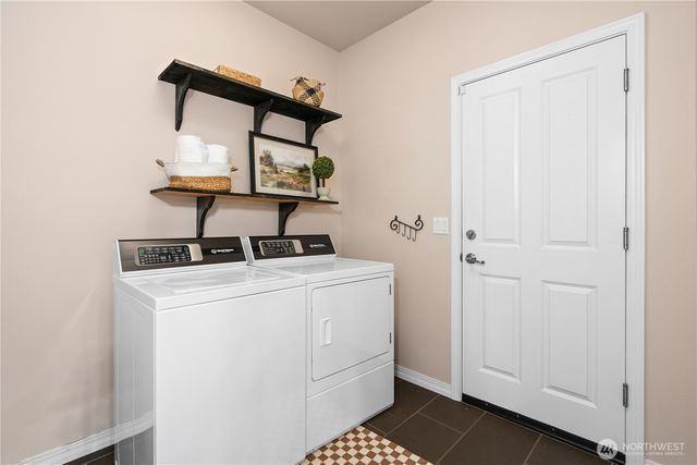 14509 Knoll Park Drive E, Bonney Lake, WA 98391