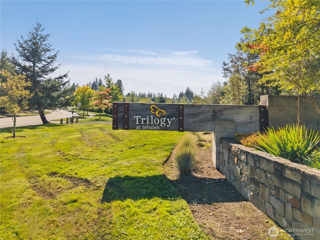 14509 Knoll Park Drive E, Bonney Lake, WA 98391