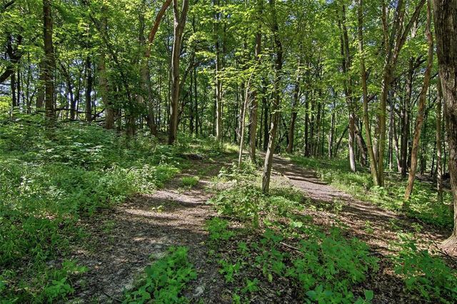 W245 Woodridge Drive, Eau Claire, WI 54701