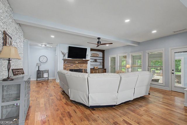 193 Fairgreen Trace, Newnan, GA 30265