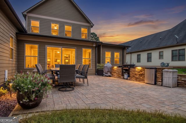 193 Fairgreen Trace, Newnan, GA 30265