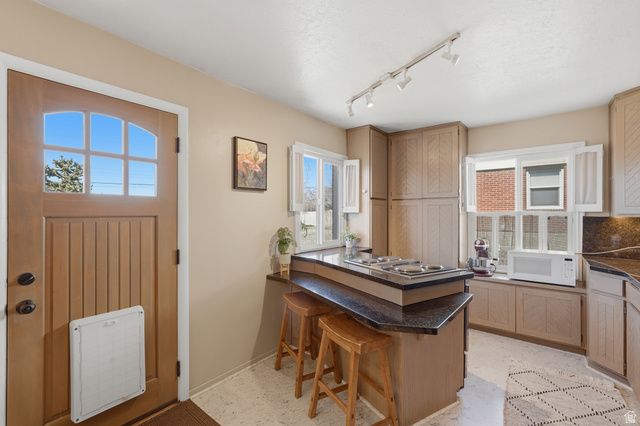 2856 S LAKEVIEW DR, Millcreek, UT 84109