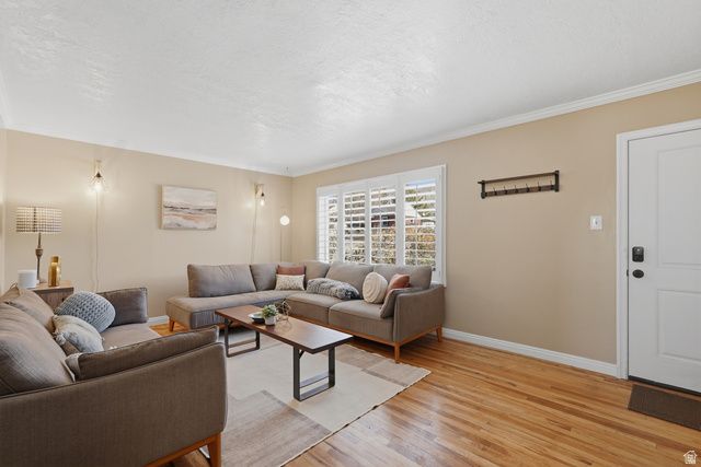 2856 S LAKEVIEW DR, Millcreek, UT 84109