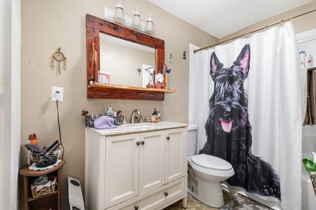 124 Seagrove Lane, Quinlan, TX 75474