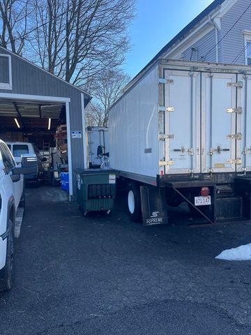 519 Crescent St, Brockton, MA 02302