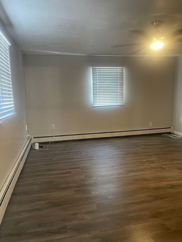 519 Crescent St, Brockton, MA 02302