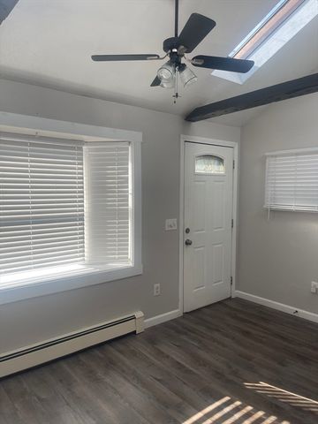 519 Crescent St, Brockton, MA 02302