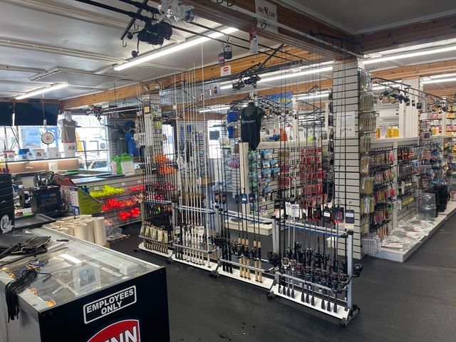 519 Crescent St, Brockton, MA 02302