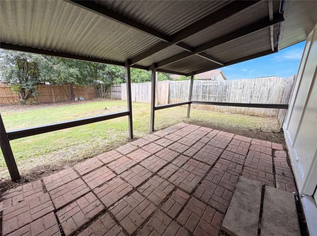 5708 Hanson Drive, Watauga, TX 76148