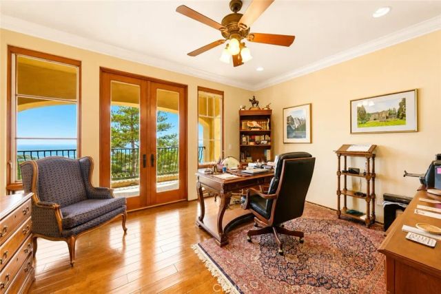 5005 Whitehall, Cambria, CA 93428