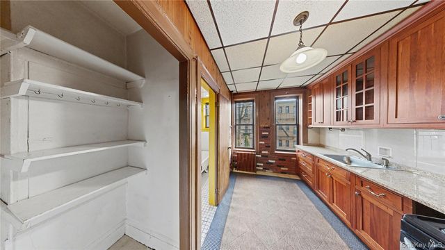1722 Putnam Avenue, Ridgewood, NY 11385
