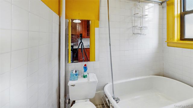 1722 Putnam Avenue, Ridgewood, NY 11385