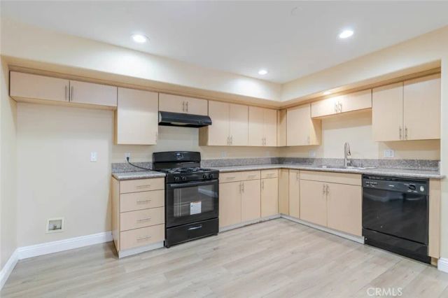 1466 Tamarind Avenue 401, Los Angeles, CA 90028