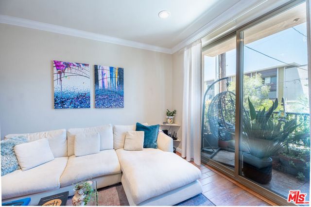 5254 Corteen Place 10, Valley Village, CA 91607