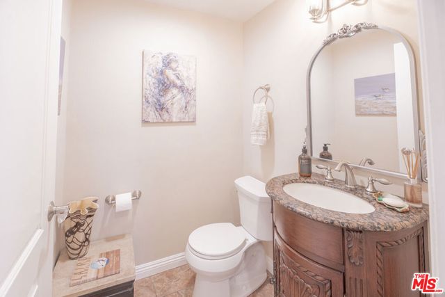 5254 Corteen Place 10, Valley Village, CA 91607