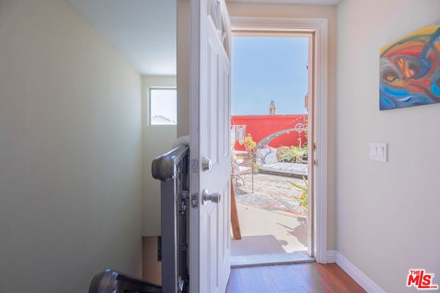 5254 Corteen Place 10, Valley Village, CA 91607