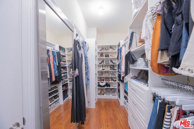 5254 Corteen Place 10, Valley Village, CA 91607