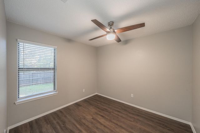 2605 Forestview Drive, Corinth, TX 76210