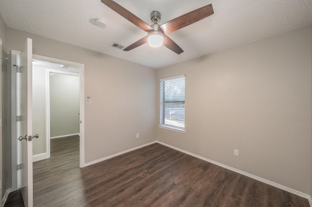 2605 Forestview Drive, Corinth, TX 76210