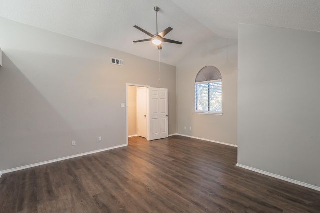 2605 Forestview Drive, Corinth, TX 76210