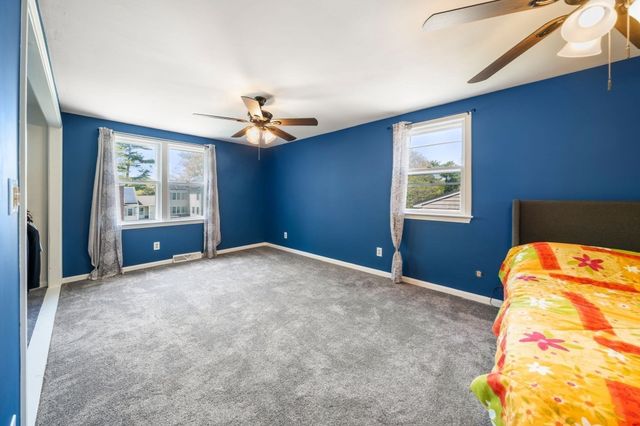 64 Winthrop Rd WINTER RENT, Plymouth, MA 02360