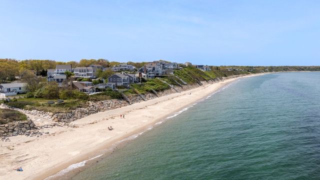 64 Winthrop Rd WINTER RENT, Plymouth, MA 02360