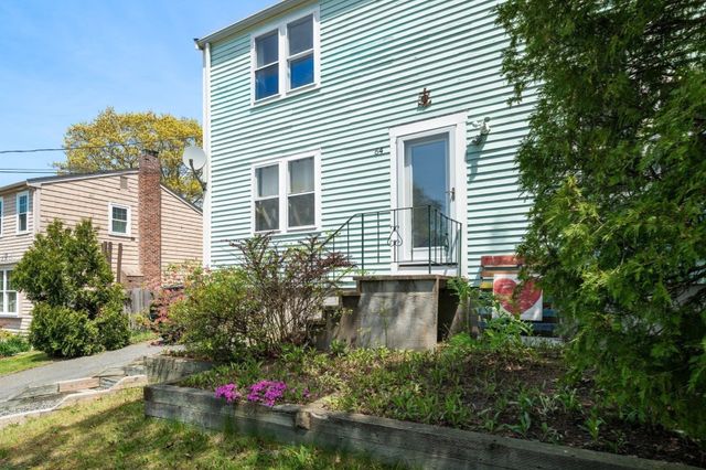 64 Winthrop Rd WINTER RENT, Plymouth, MA 02360