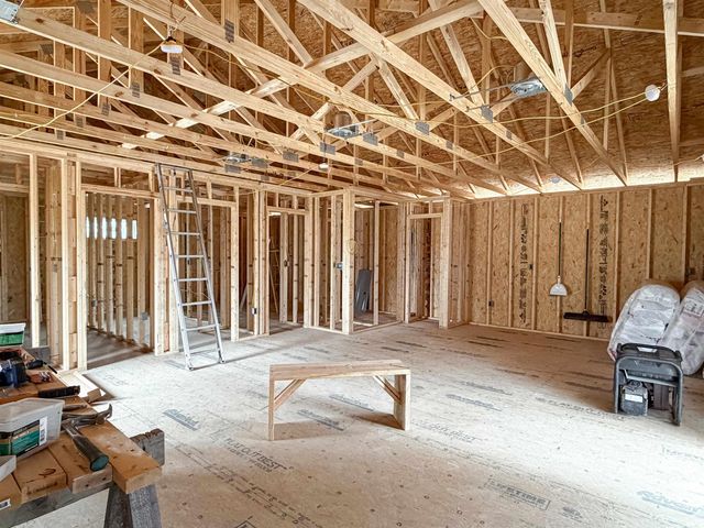 100 Hoosier Way, Mitchell, IN 47446