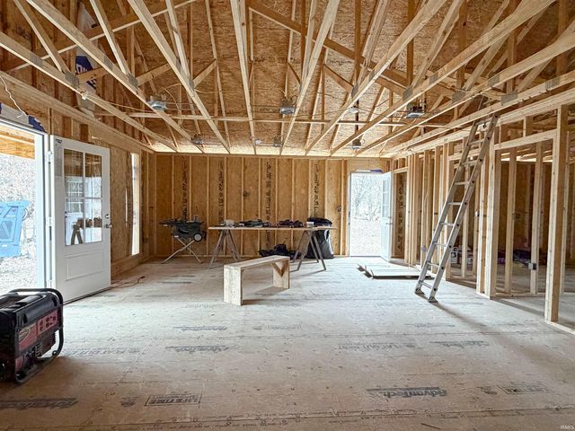 100 Hoosier Way, Mitchell, IN 47446