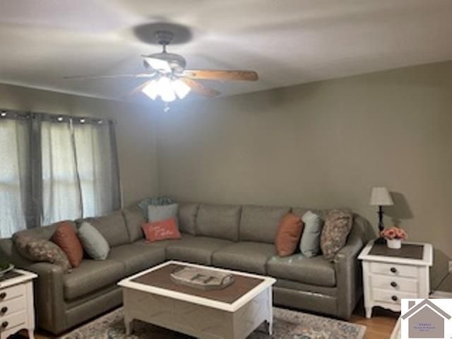 520 Holly Drive, Paducah, KY 42003