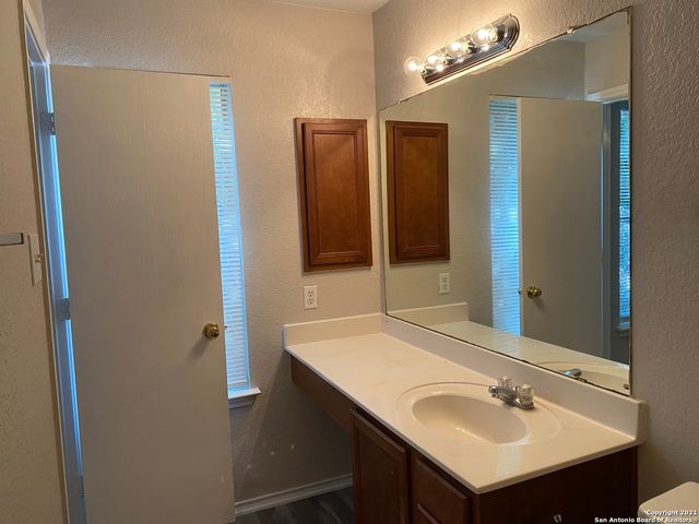 511 Mathis Meadows, San Antonio, TX 78251