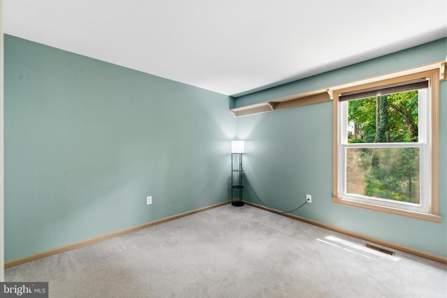 937 WILD FOREST DR, Gaithersburg, MD 20879