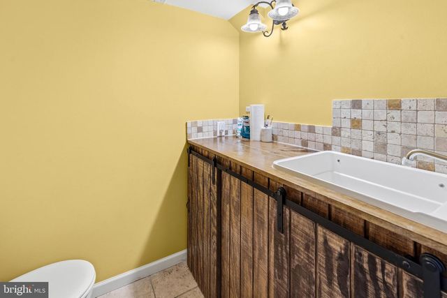 937 WILD FOREST DR, Gaithersburg, MD 20879