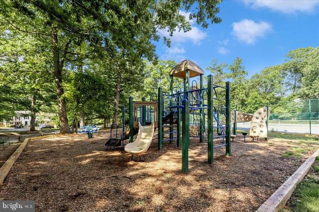 937 WILD FOREST DR, Gaithersburg, MD 20879