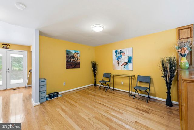 937 WILD FOREST DR, Gaithersburg, MD 20879