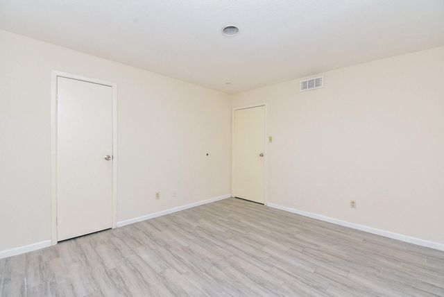 10202 Forum Park Drive 15, Houston, TX 77036