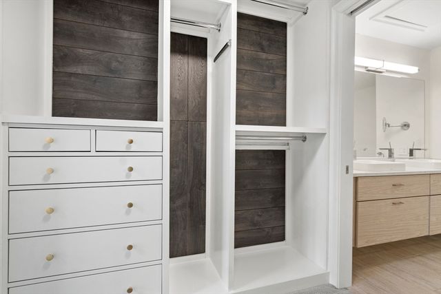 771 Harrison Ave 304, Boston, MA 02118