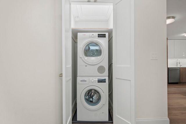 771 Harrison Ave 304, Boston, MA 02118