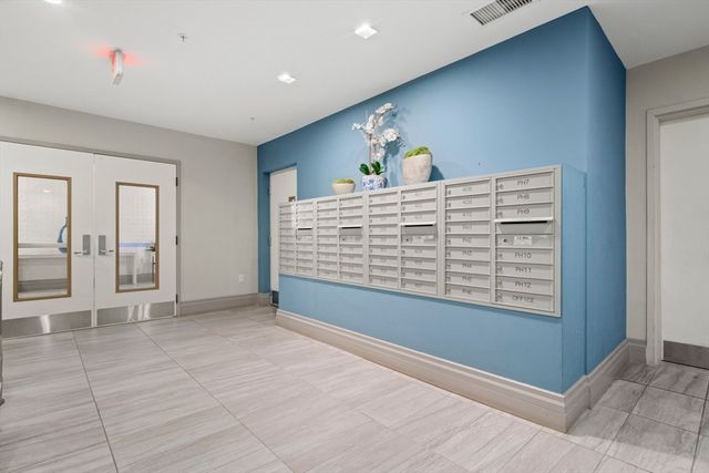 771 Harrison Ave 304, Boston, MA 02118