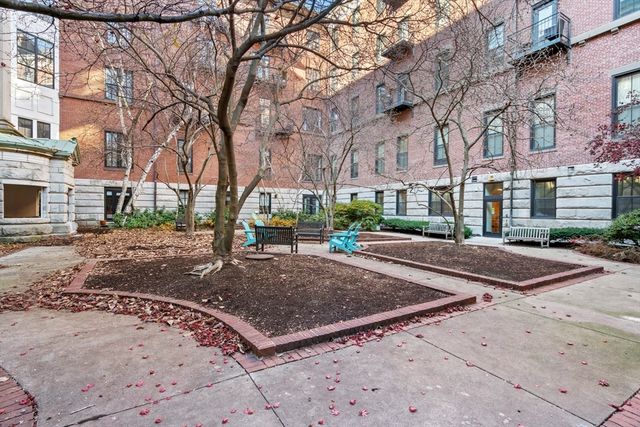 771 Harrison Ave 304, Boston, MA 02118