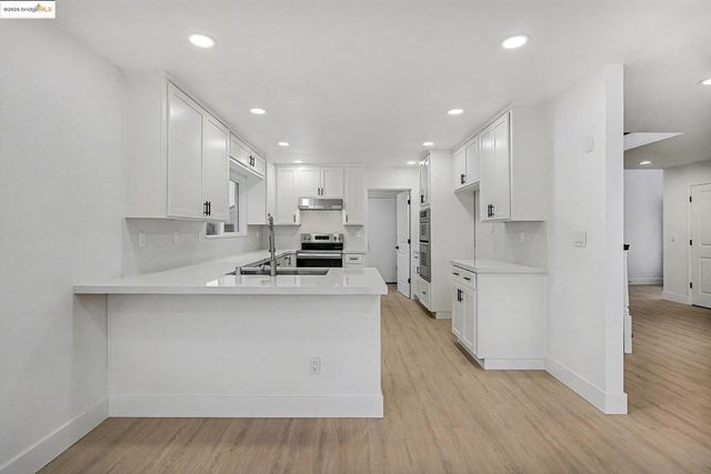 4741 Discovery Pt, Discovery Bay, CA 94505