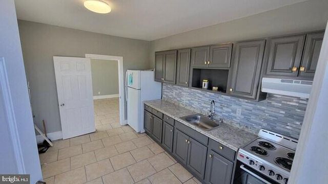 6031 CHESTNUT ST, Philadelphia, PA 19139