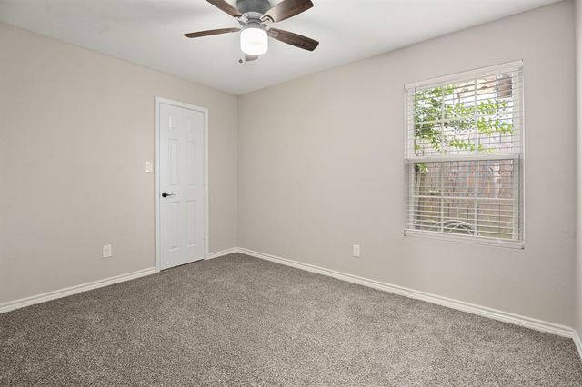 5421 Beaver Creek Drive, La Porte, TX 77571